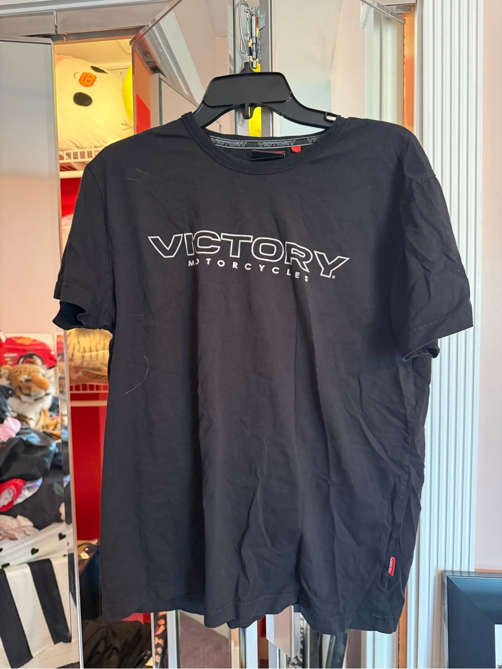 Men's Black Logo T-Shirt victory